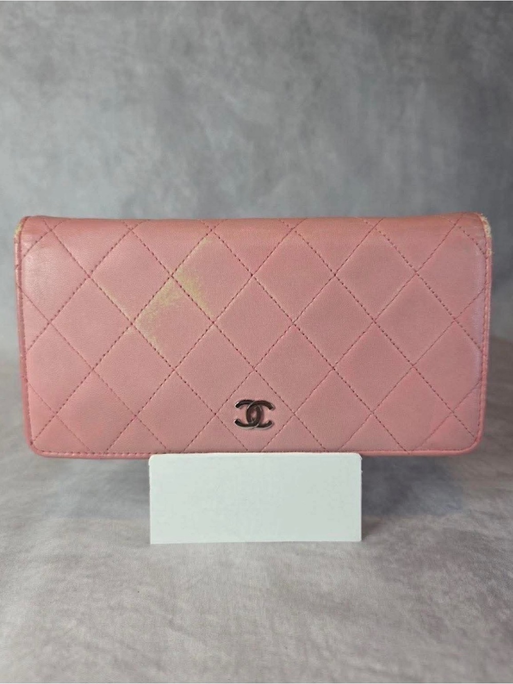 Chanel Pink Quilted Lambskin Leather Yen Wallet Interlocking CC Logo Blush Pink